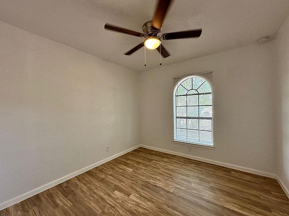 2nd image of 2343 Delgado St