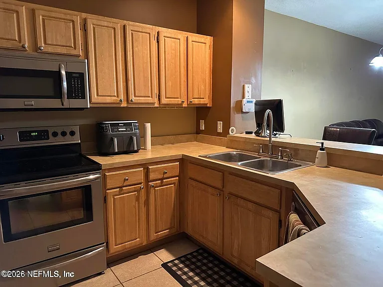 3750 Silver Bluff Blvd #402 — Photo 7