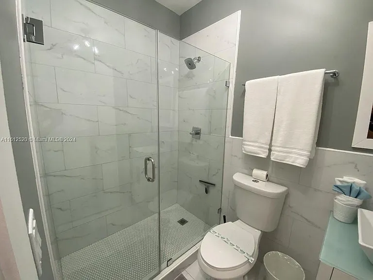 3445 SW 14th St #3445 — Photo 10