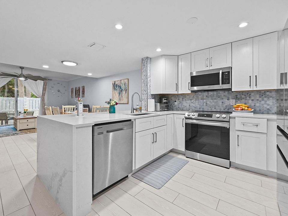 1st image of 866 E Jeffery Street