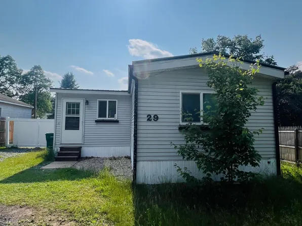 29 Howard Street, Queensbury, NY 12804