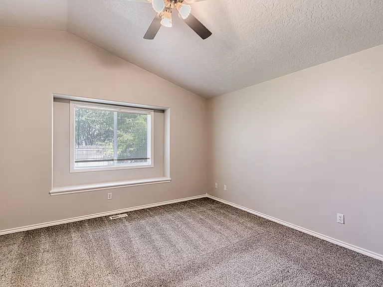 2173 S Petra Ave — Photo 14