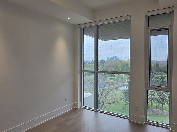 5th image of 399 Royal Orchard Blvd #519