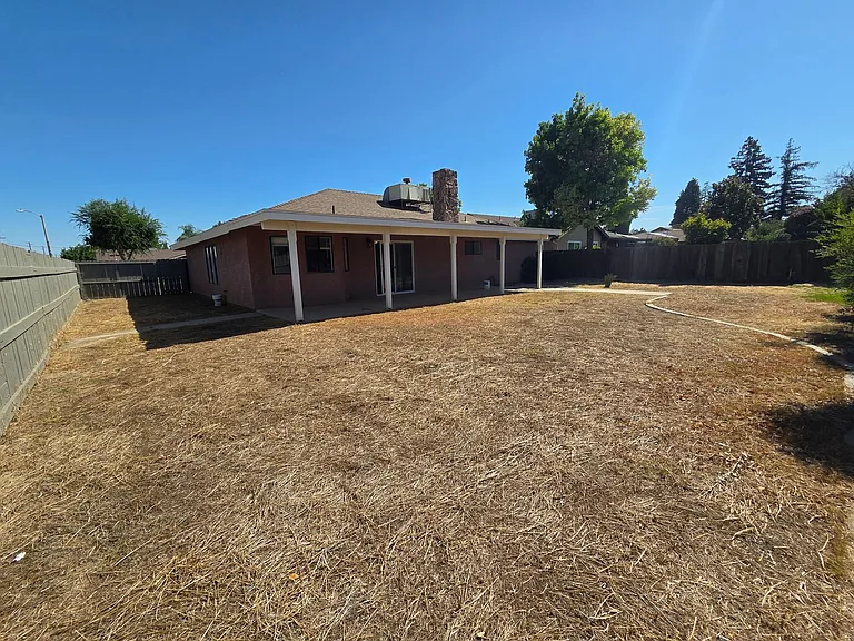 1551 La Vida Ct — Photo 15