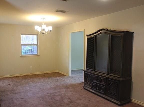 5th image of 717 Finland Ave