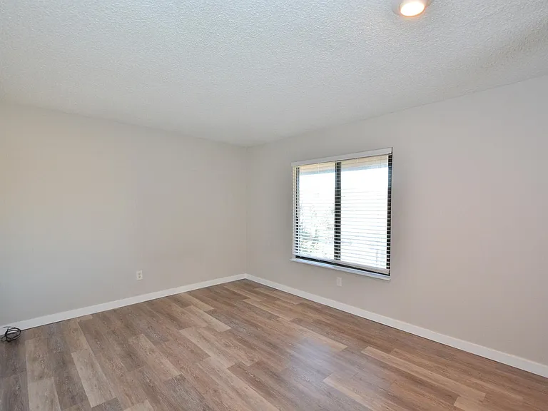 935 Saturn Dr #217 — Photo 19