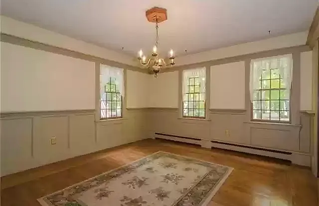 Formal dining room