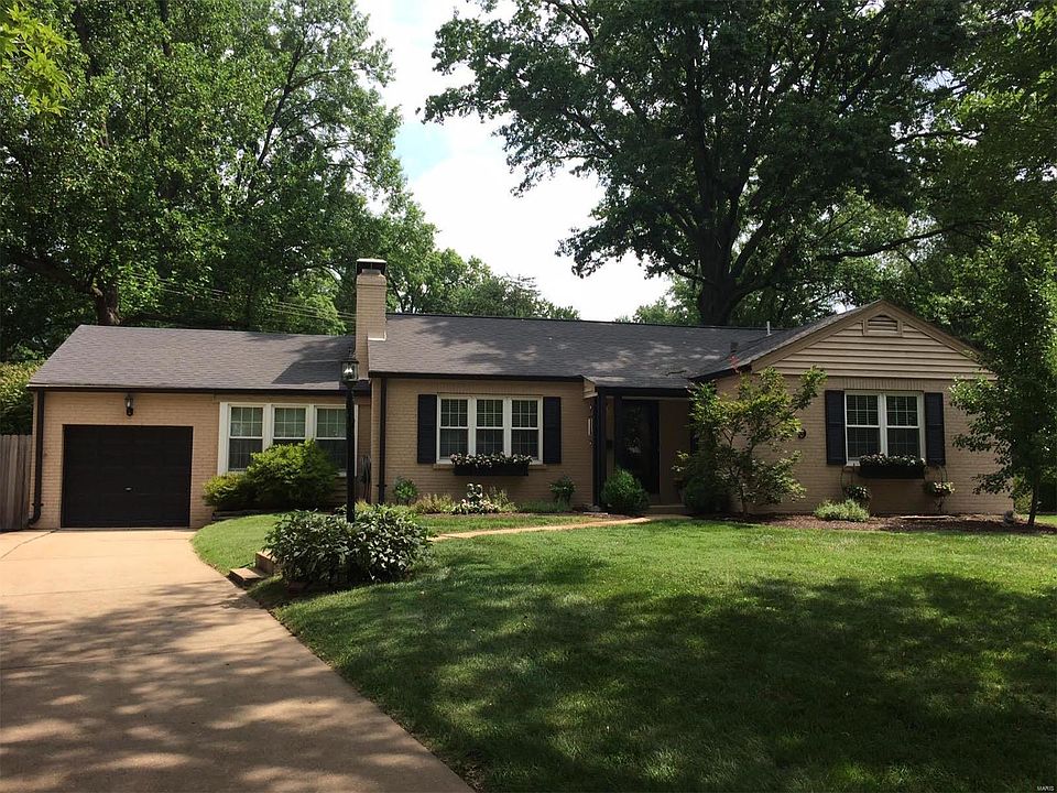 1st image of 9369 Parkside Dr
