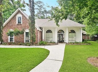 1306 Woodmere Dr, Mandeville, LA 70471