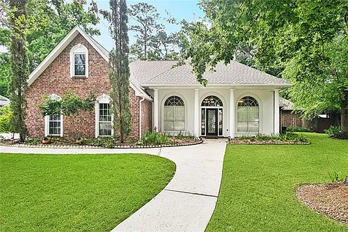 1306 Woodmere Dr Photo 1