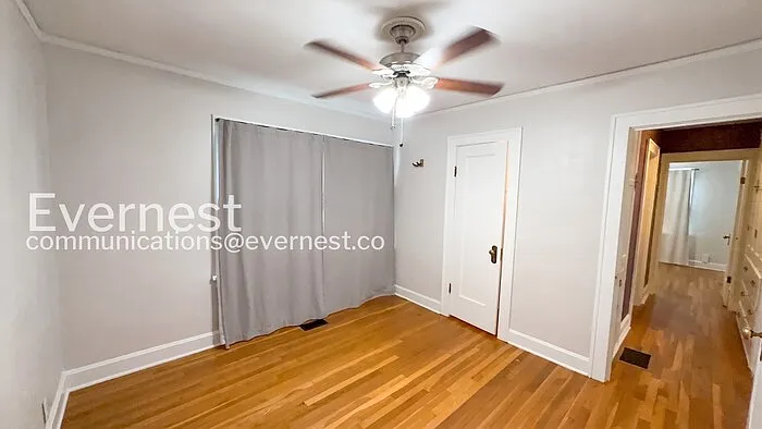 6135 Holmes St — Photo 12