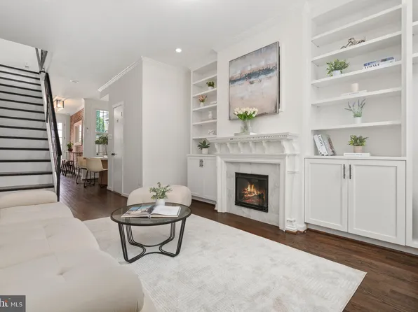 2263 12th Pl NW, Washington, DC 20009