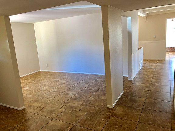 Sunken Living Room and open floor plan.