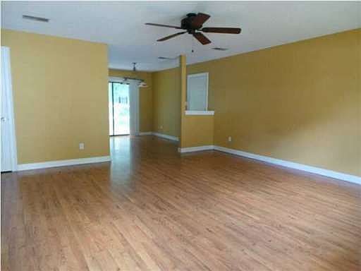 1st image of 4611 Citadel Dr