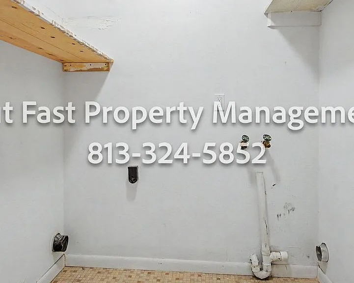 639 Howard Ave — Photo 38