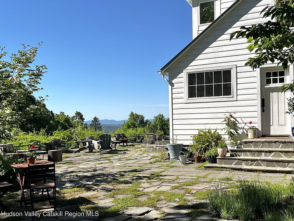 1st image of 514 Ohayo Mountain Rd