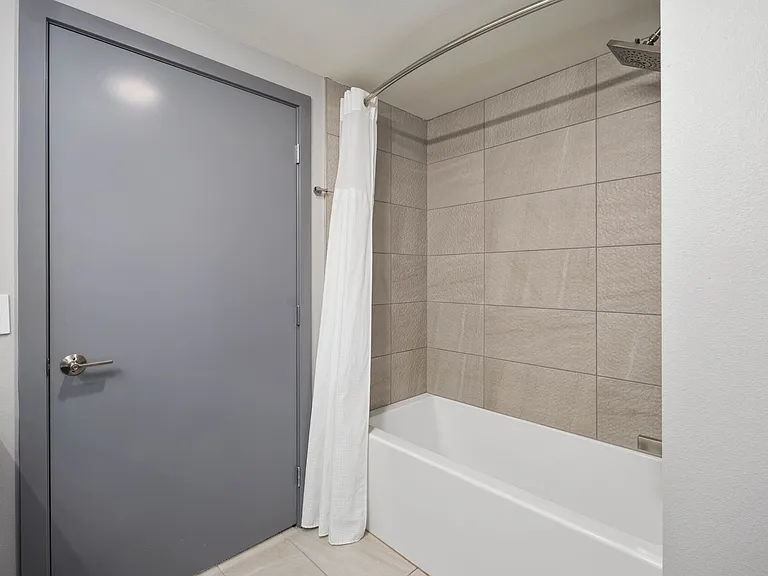 11903 NE 128th St #519 — Photo 16