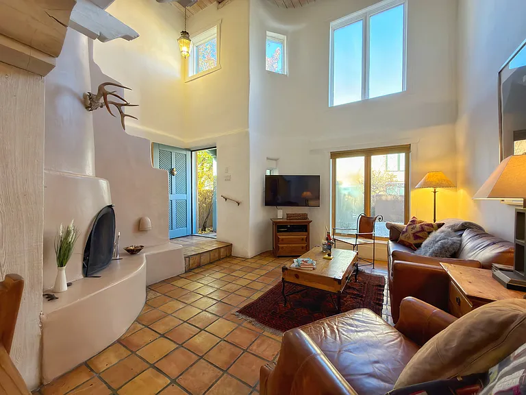 624 Galisteo St #11 — Photo 14