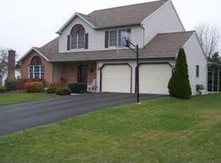 436 Liberty Dr, Blandon, PA 19510