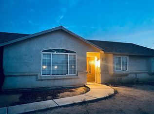 14641 Manzano Rd, Victorville, CA 92392