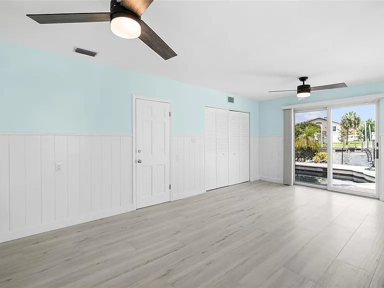 5541 Bayou Grande Blvd NE — Photo 20