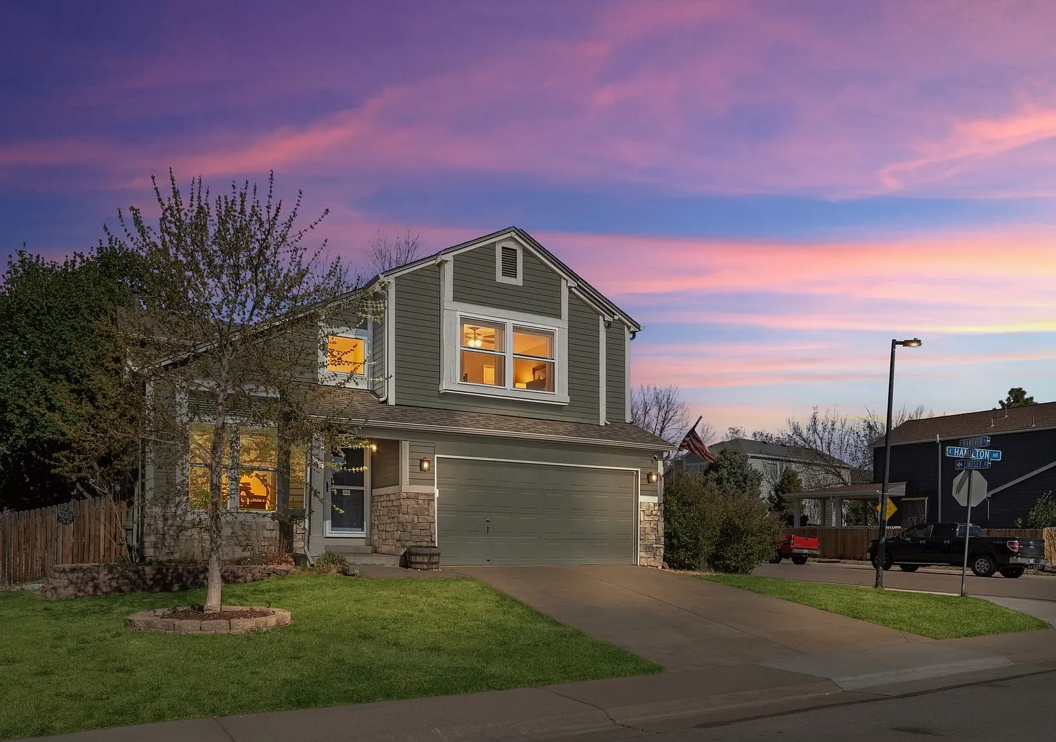 Beautiful 4 bedroom home in Founders Village — Photo 1