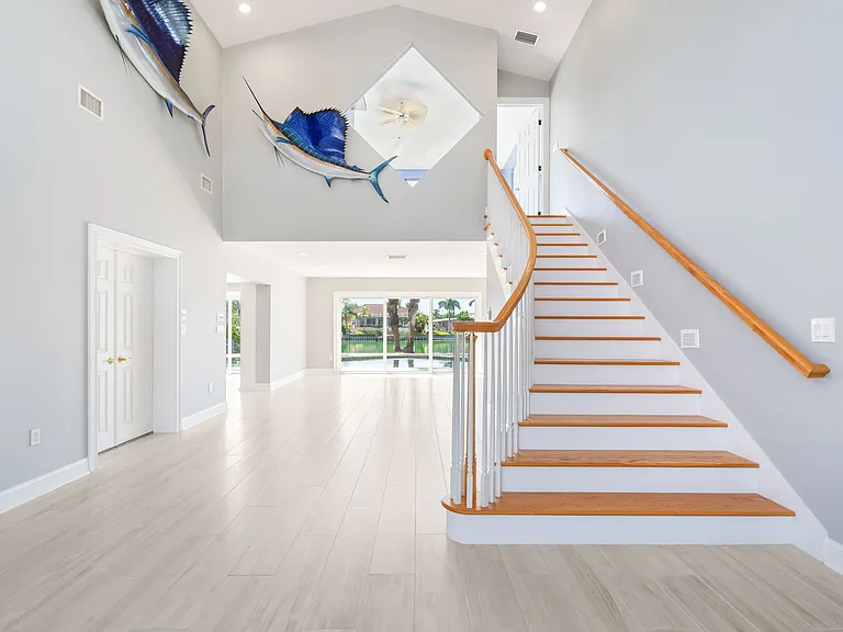 482 Hermosita Dr — Photo 47
