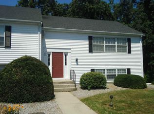25 Brantwood Dr, Madison, CT 06443