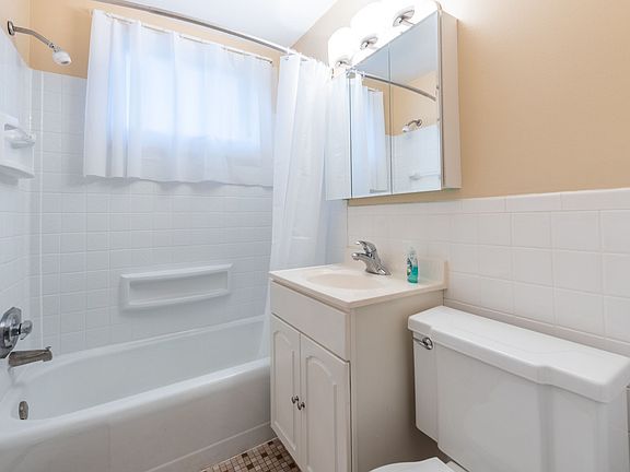 5th image of 6680 Lucia Ln NE #54a4aa32f