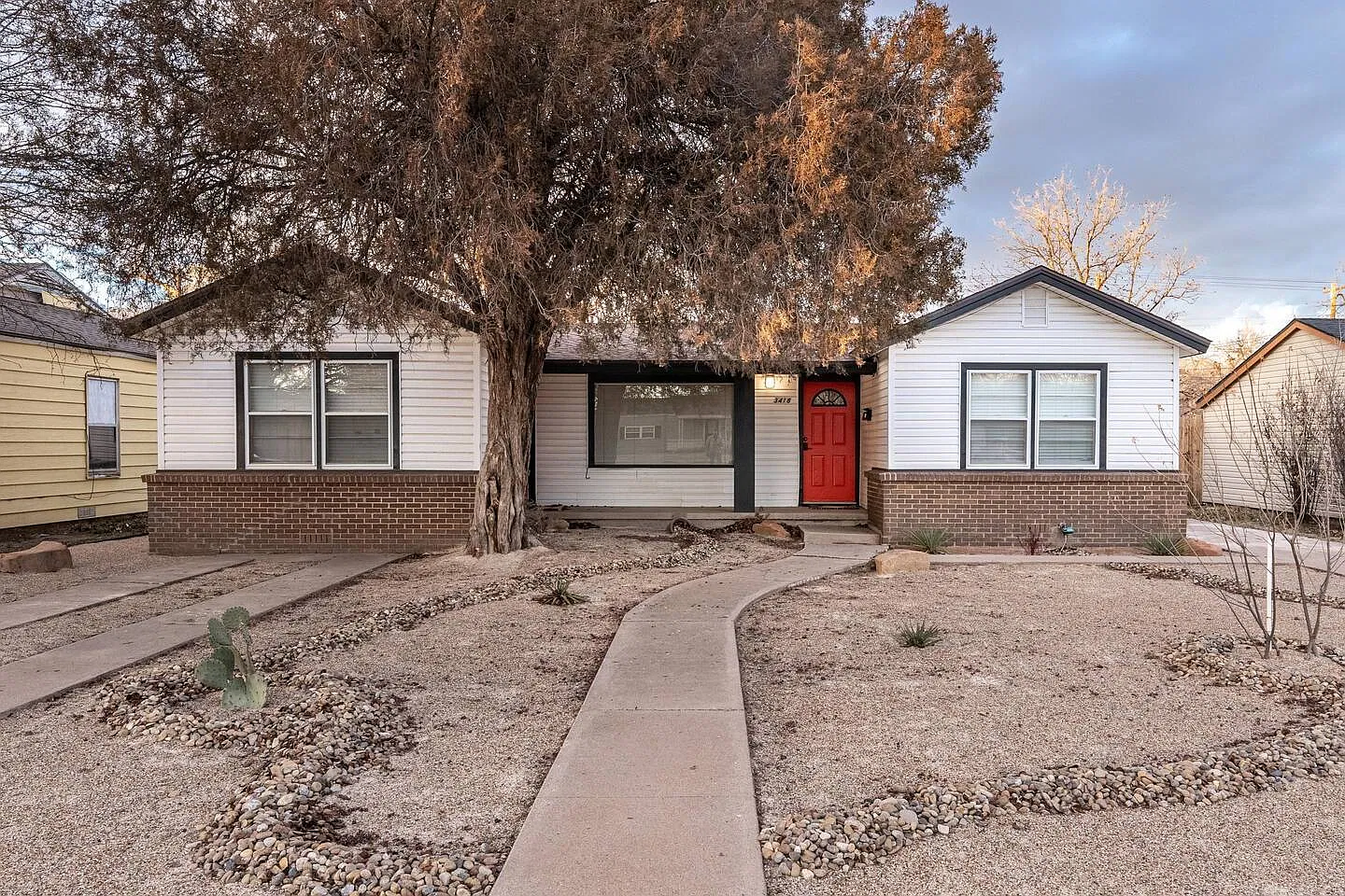 3 bed, 2.0 bath, 1492 sqft, $1,450 — Photo 1