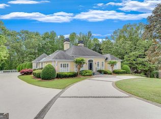 2900 Club Pl, Gainesville, GA 30506