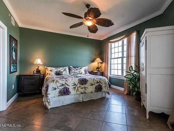 3rd image of 210 N Serenata Dr Unit 522