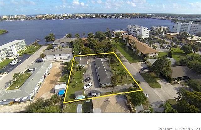 1st image of 211 Sunrise Ave #4