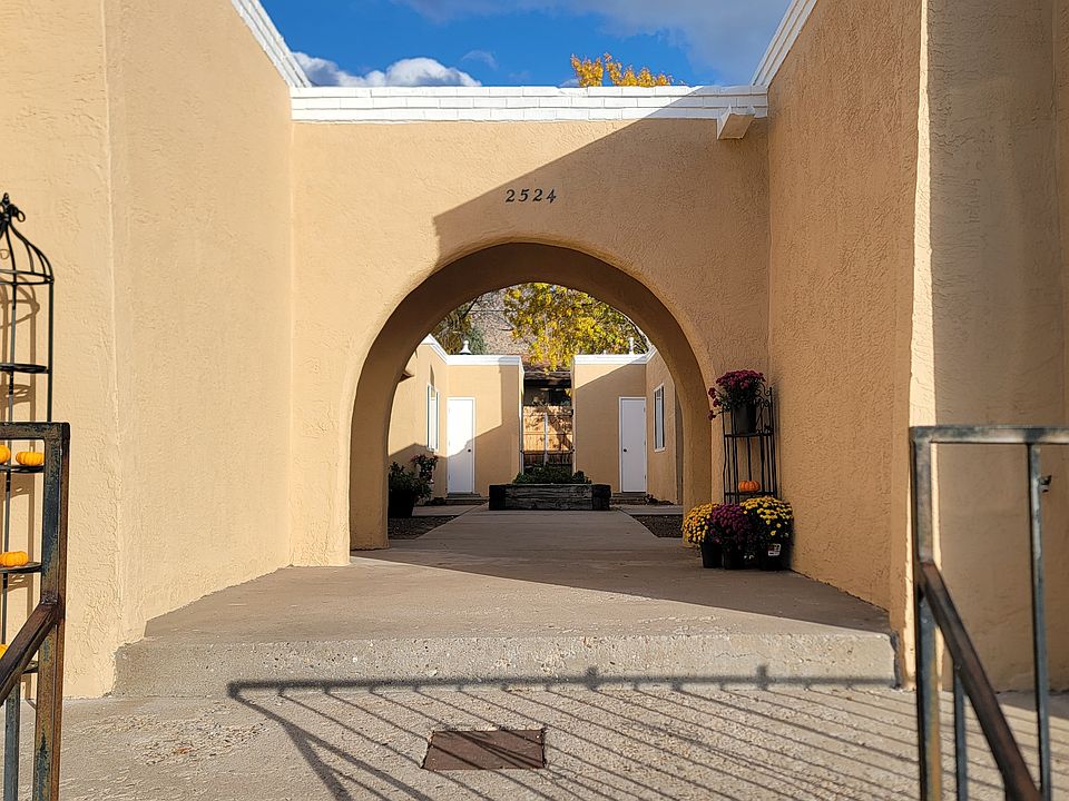 Center Courtyard from the parking area.