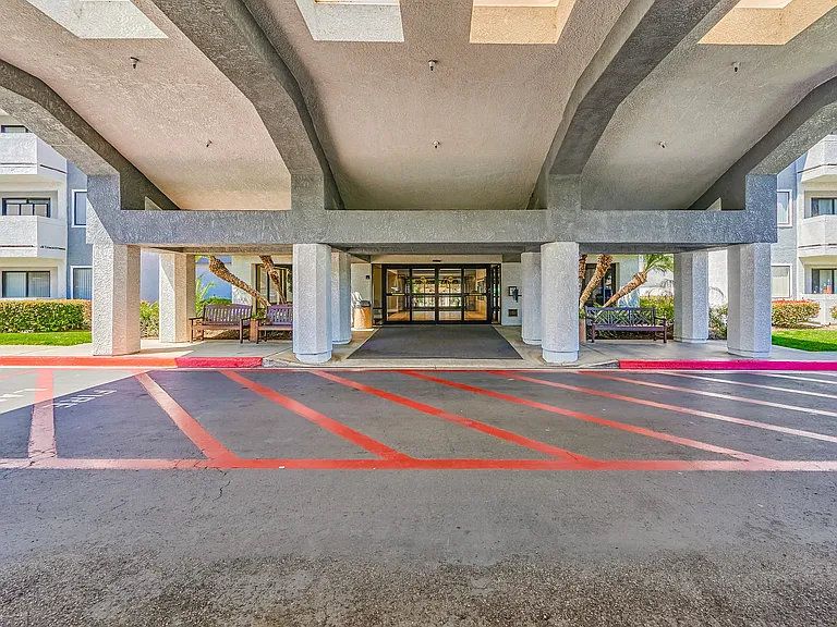 Casa Grande Senior Apartment Homes — Photo 51