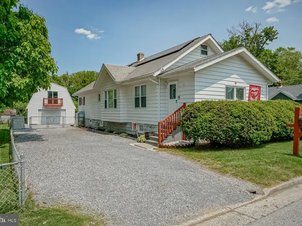 12 Churchtown Rd, Pennsville, NJ 08070