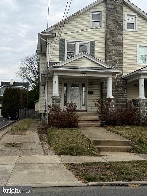1st image of 128 E Marthart Ave