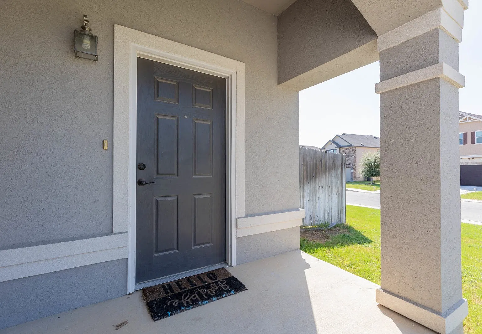 3 bed, 2.5 bath, 1909 sqft, $1,650 — Photo 3