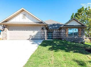 44 W Watson Ln, Farmington, AR 72730