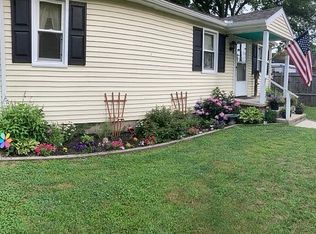 8062 Cedar Ct, Hebron, MD 21830