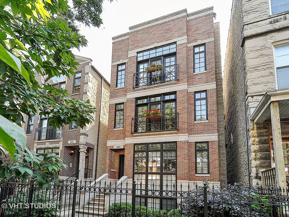 1st image of 3241 N Clifton Ave Unit 2