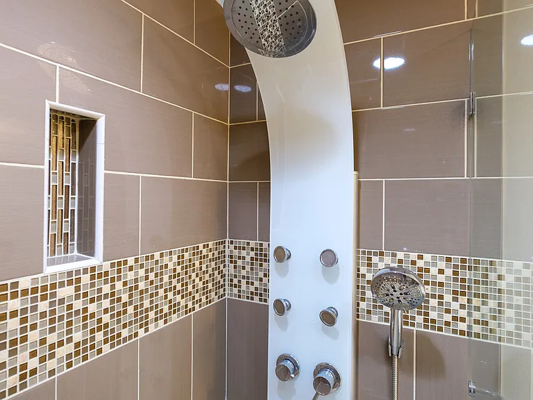 200 N 5th St #108 — Photo 38