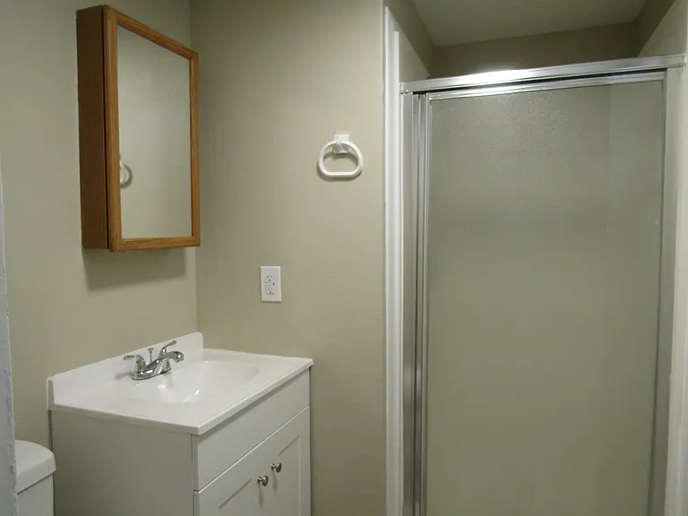 8818 Edgewater Dr SW — Photo 8