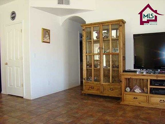 5th image of 4835 Camino Dos Vidas