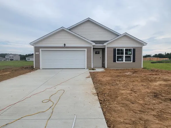 139 Country Grove Way, Galivants Ferry, SC 29544