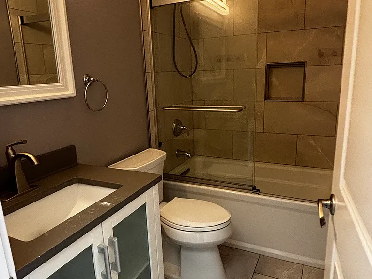 840 Civic Center Dr — Photo 18