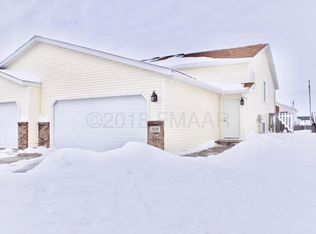 1819 50th St S, Fargo, ND 58103