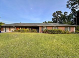 815 Whispering Pines Rd, Fayetteville, NC 28311