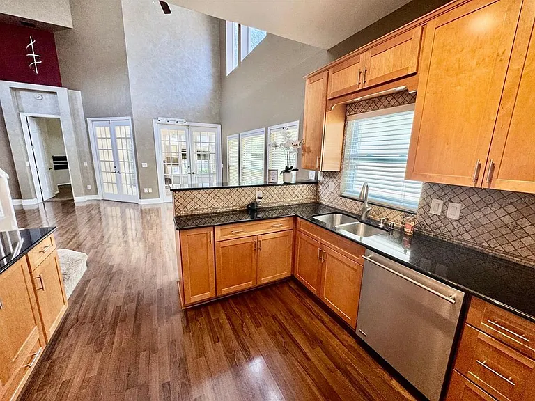 5121 Fairway One Dr — Photo 15