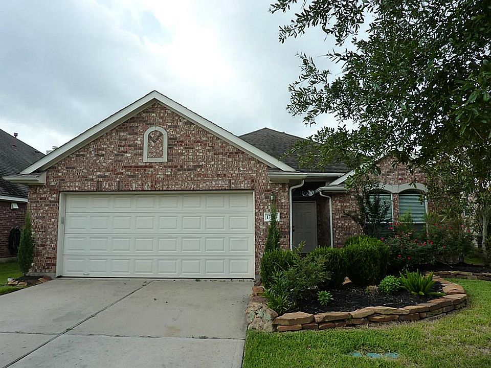 1st image of 17707 Windsor Grove Ln